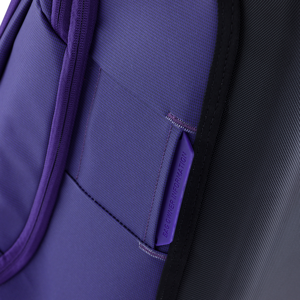 Evoc 4-Wheel Trolley 40L Rollkoffer in VIOLETT