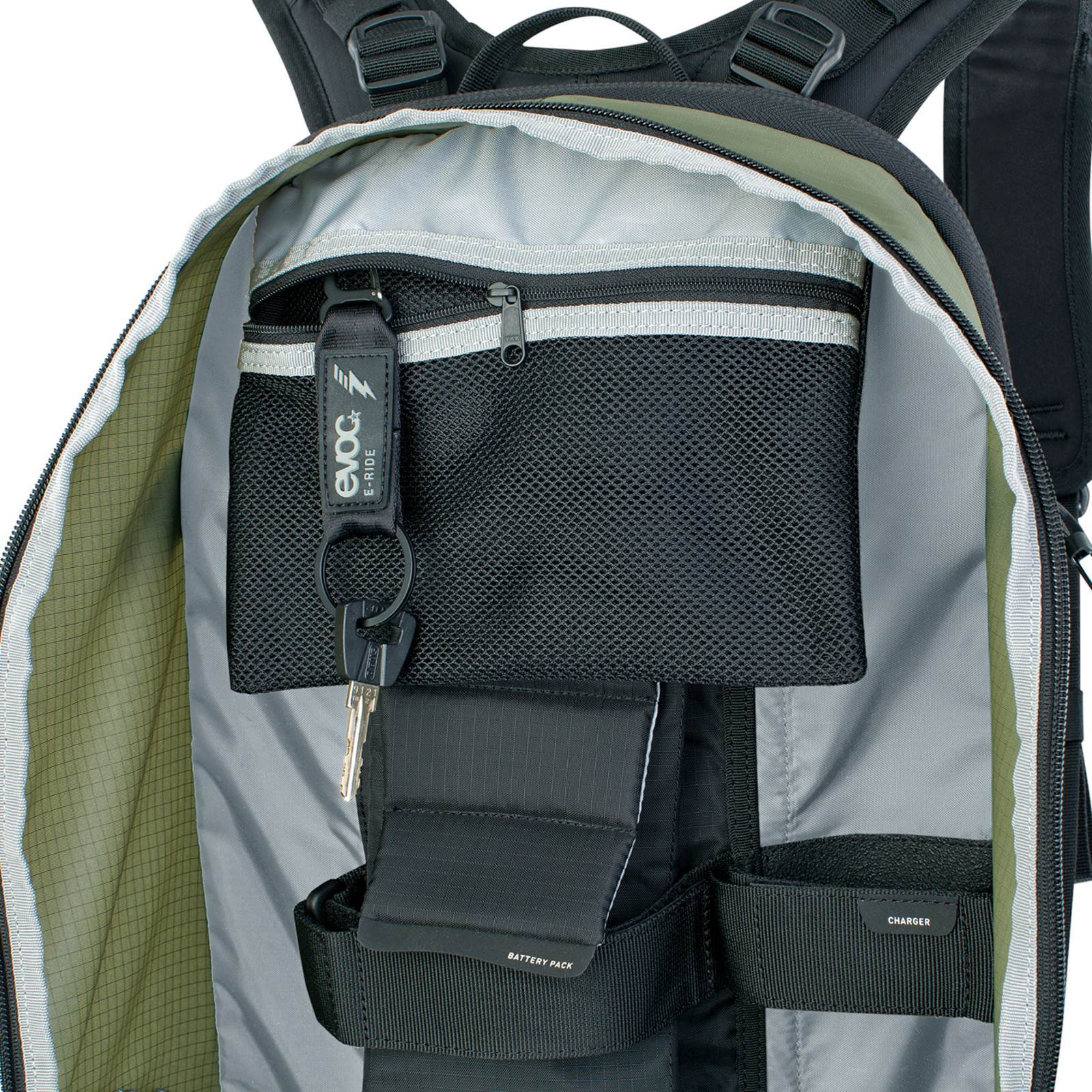 Evoc FR Tour E-Ride 30L Protektoren-Rucksack in GRÜN