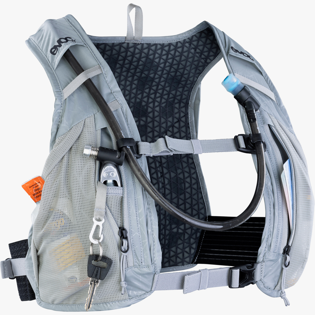 Evoc Hydro Pro 6L + 1.5L Bladder Fahrradrucksack in GRAU