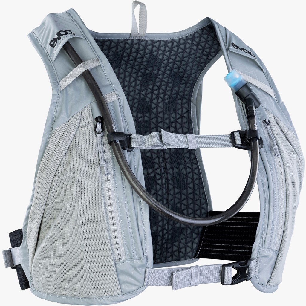 Evoc Hydro Pro 6L + 1.5L Bladder Fahrradrucksack in GRAU