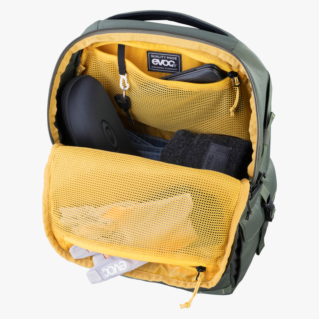 Evoc Travel Backpack 22L Tagesrucksack in GRÜN