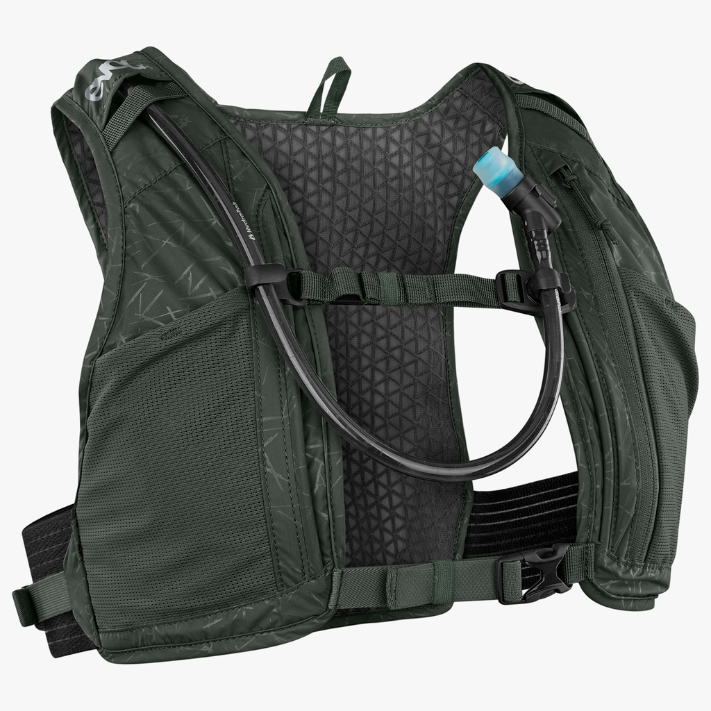 Evoc Hydro Pro 1.5L + 1.5L Bladder Fahrradrucksack in GRÜN