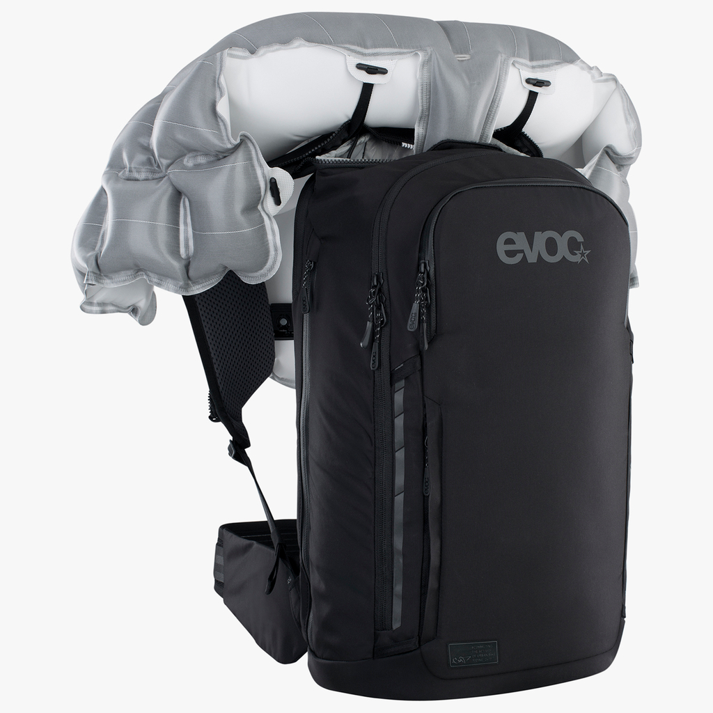 Evoc Commute A.I.R. Pro 18L Airbagrucksack in SCHWARZ