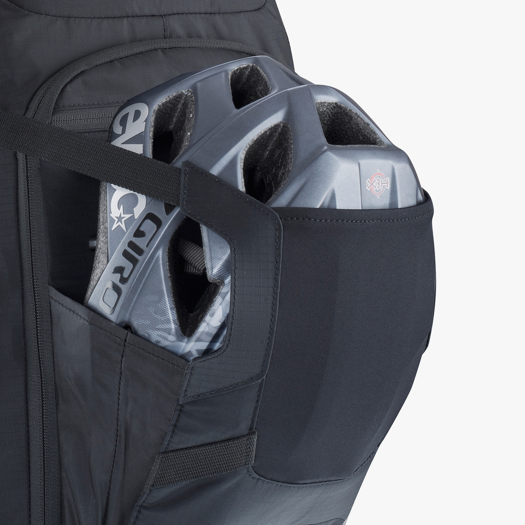 Evoc FR Trail Blackline 20L Protektoren-Rucksack in SCHWARZ