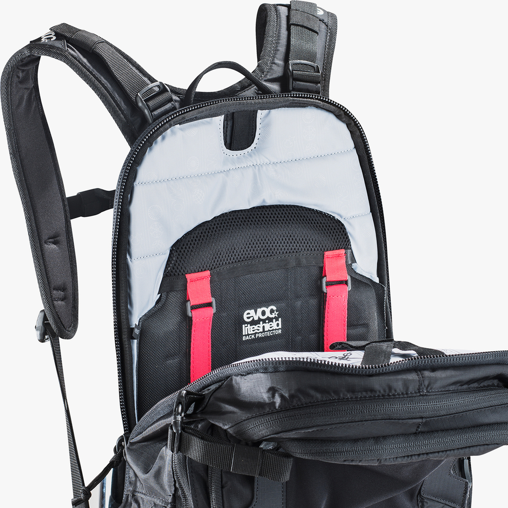 Evoc FR Tour 30L Protektoren-Rucksack in SCHWARZ