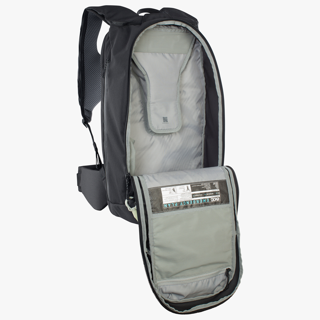 Evoc Commute A.I.R. Pro 18L Airbagrucksack in SCHWARZ