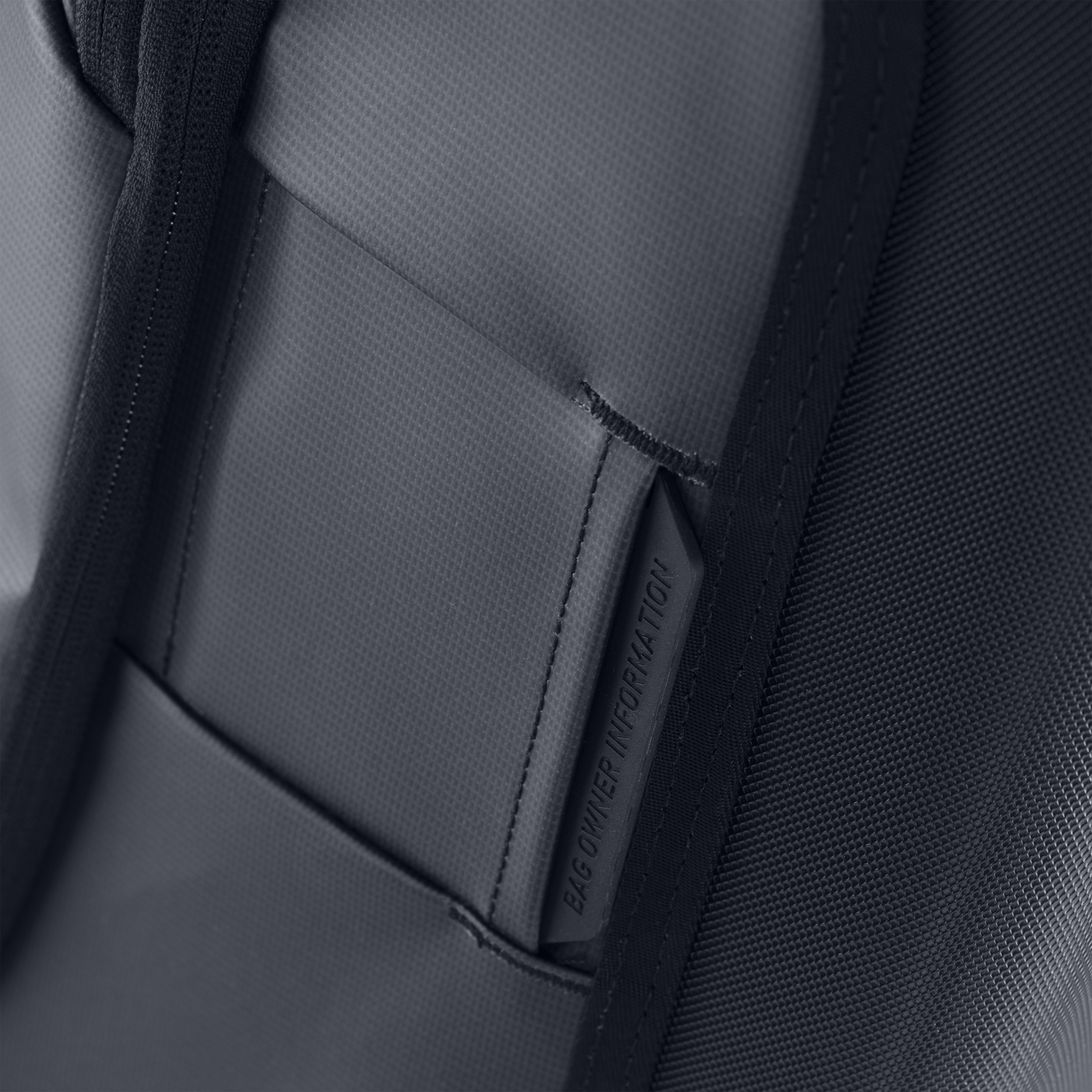 Evoc 4-Wheel Trolley 40L Ironman Rollkoffer in SCHWARZ