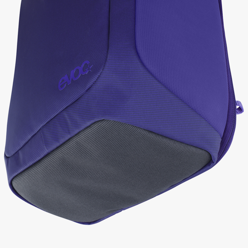 Evoc Athlete Backpack 30L in VIOLETT