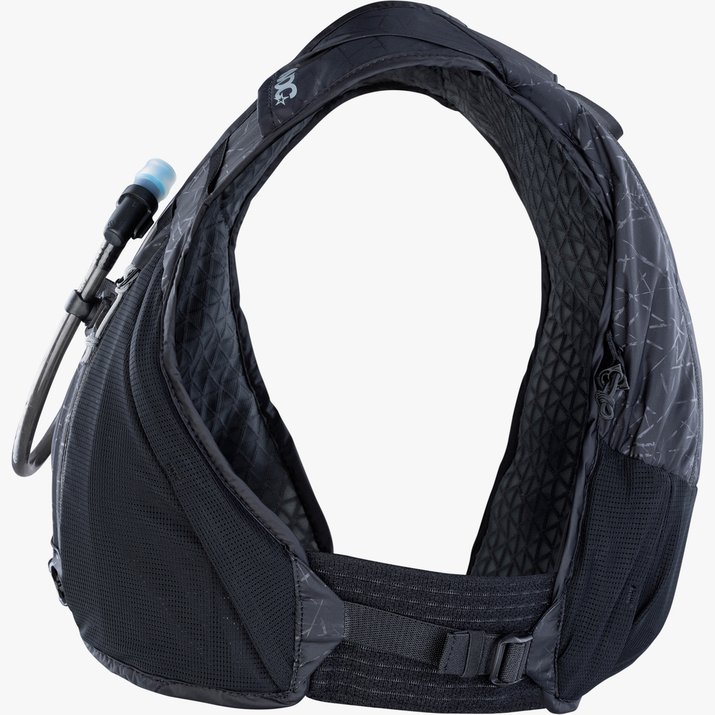 Evoc Hydro Pro 6L + 1.5L Bladder Fahrradrucksack in SCHWARZ