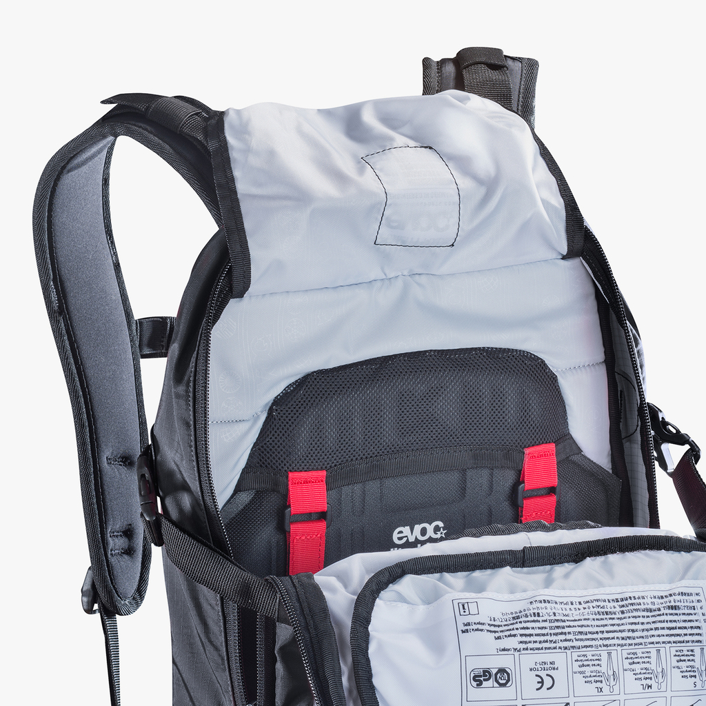 Evoc FR Enduro Blackline 16L Protektoren-Rucksack in SCHWARZ