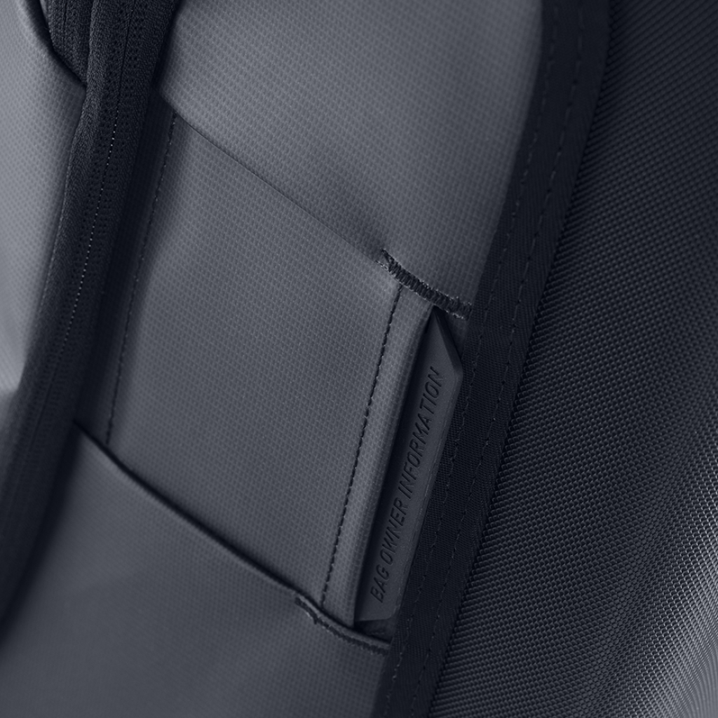 Evoc 4-Wheel Trolley 40L in SCHWARZ