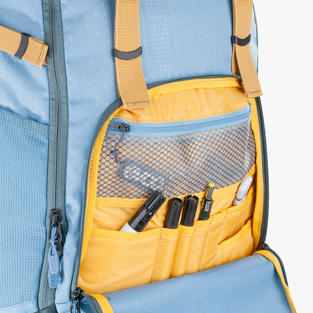 Evoc Mission Pro 28L Tagesrucksack in BLAU