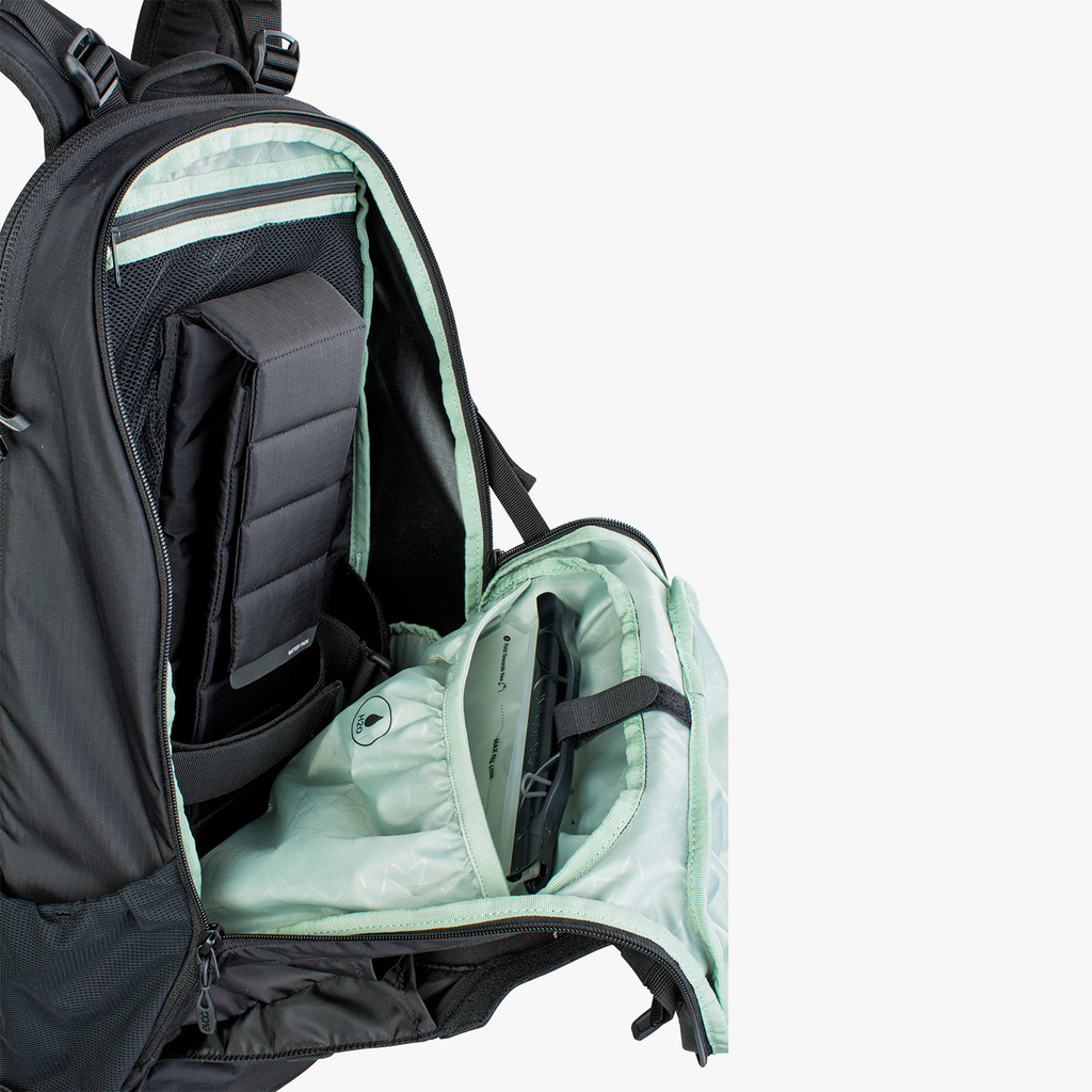 Evoc FR Trail E-Ride 20L Protektoren-Rucksack in SCHWARZ