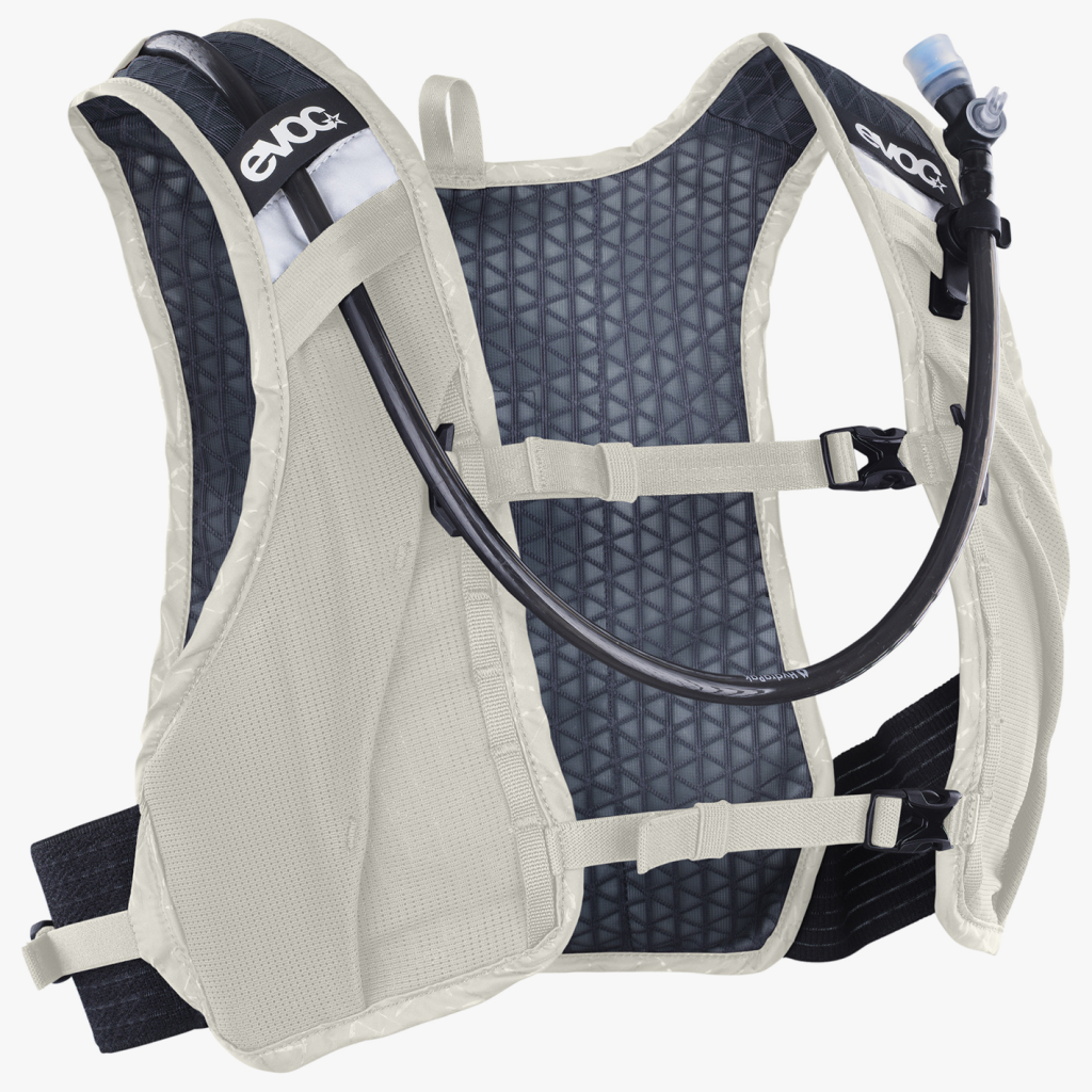 Evoc Hydro Pro Ultra 1.5 + 1.5 Bladder in BEIGE