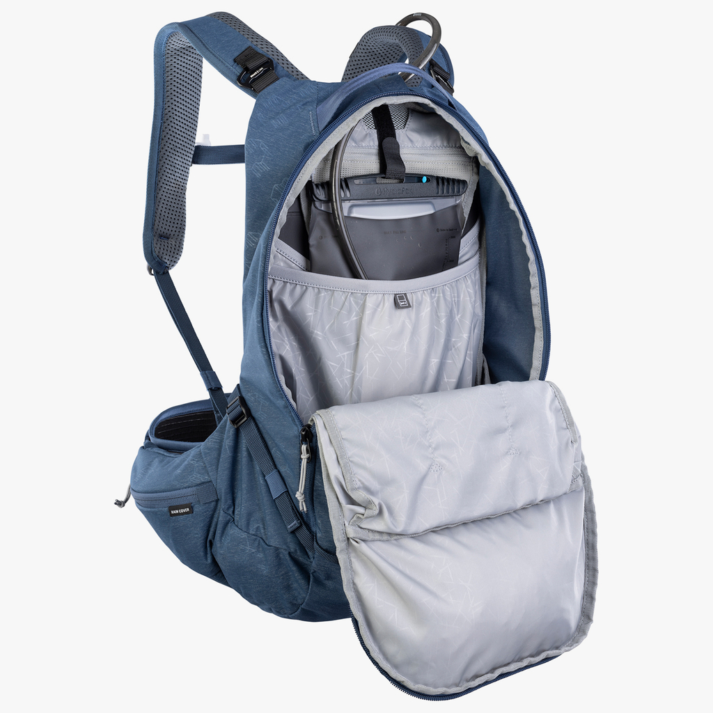 Evoc Trail Pro 16L Protektoren-Rucksack in BLAU